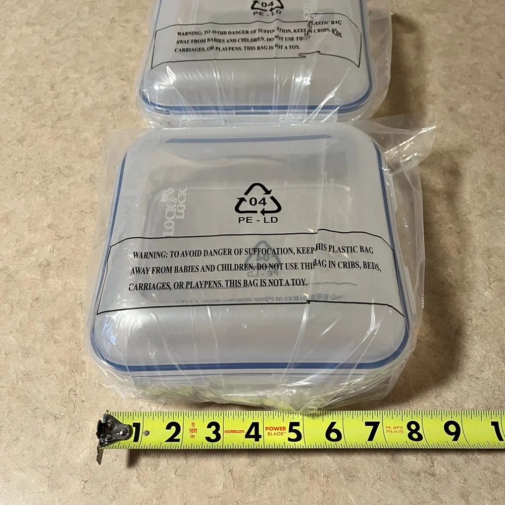 Lock and Lock Storage Containers (2) - Picture 3 of 4